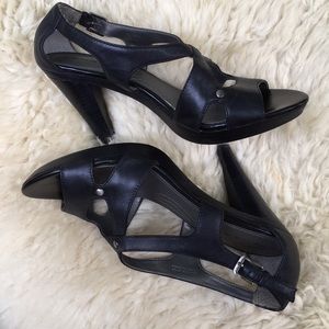 Black Leather Tahari Flora Shoes 7.5